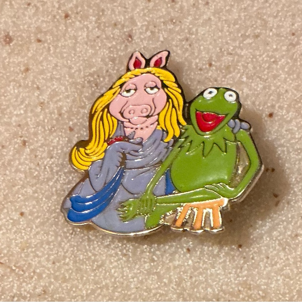 Charming Green and Blue Cartoon Character Brooches